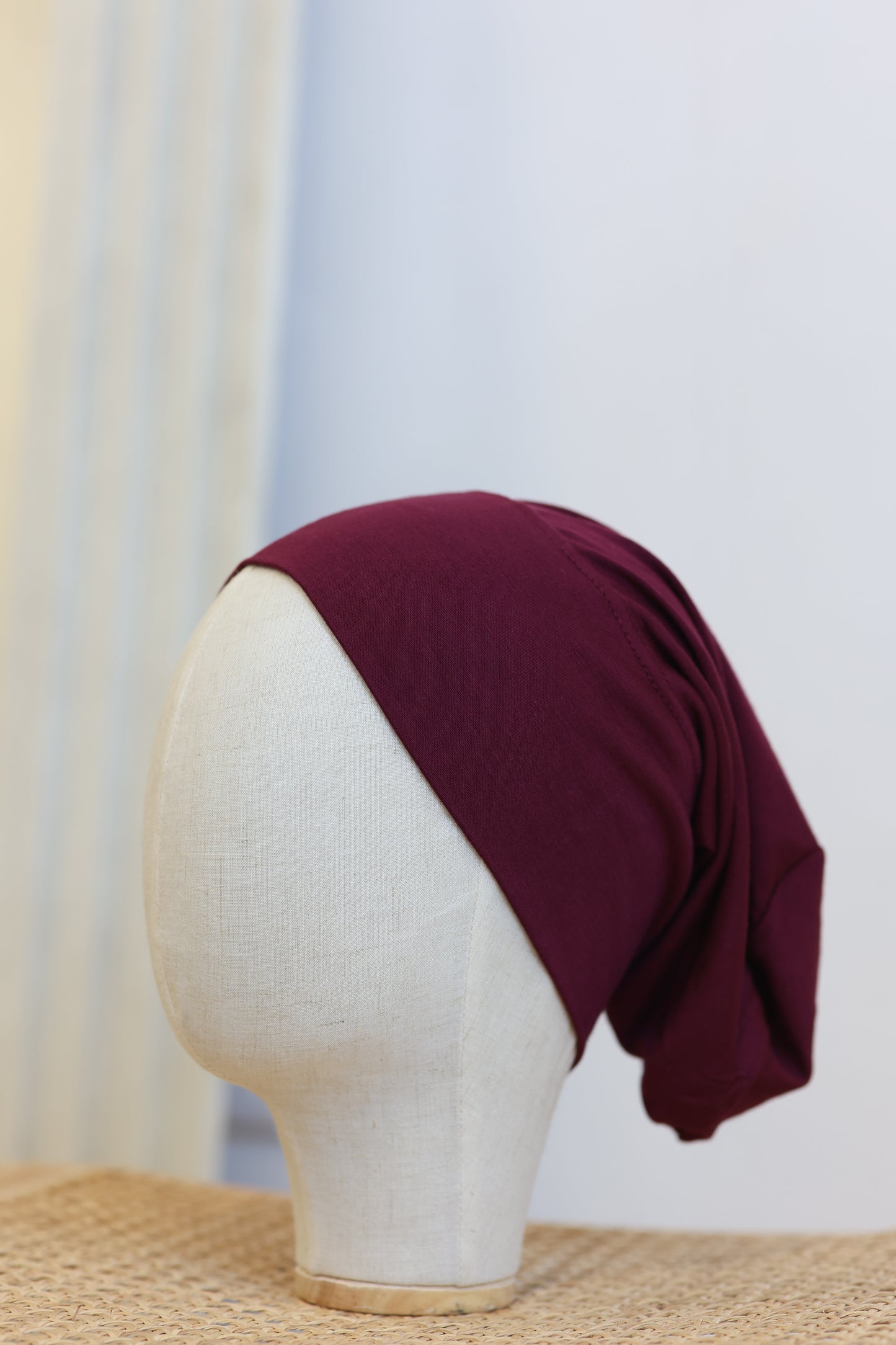 Bonnet Premium en Tube Bordeaux